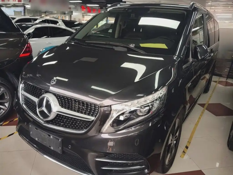Mercedes-Benz V-Class