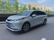 Toyota Sienna 2025