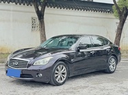 Infiniti Q70 2014