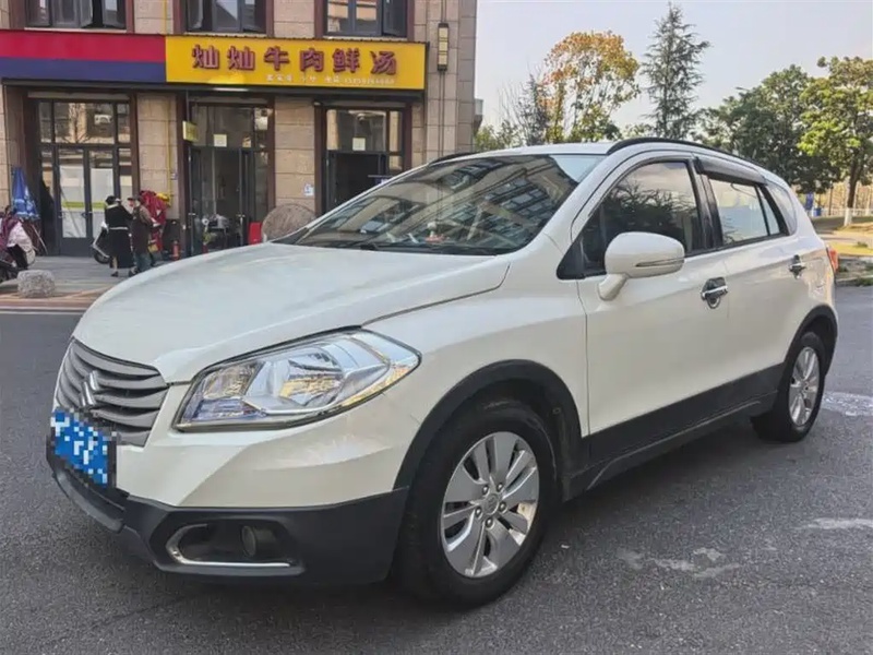 Suzuki S-Cross