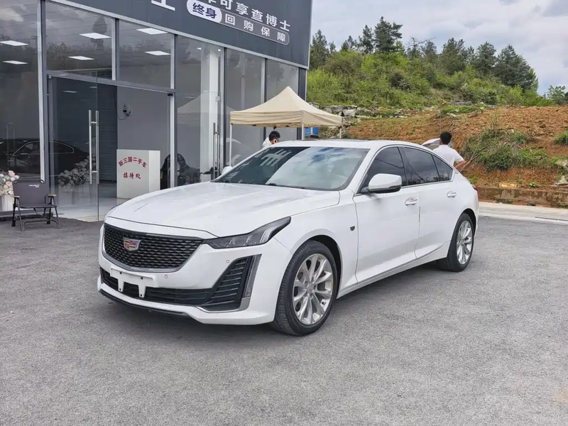 Cadillac CT5