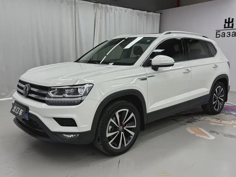 Volkswagen Tharu