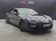 Porsche Panamera 2023