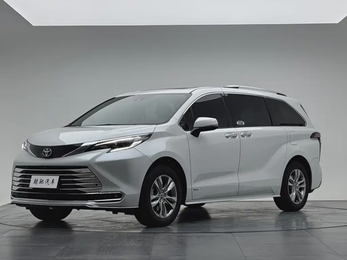 Toyota Sienna 2024