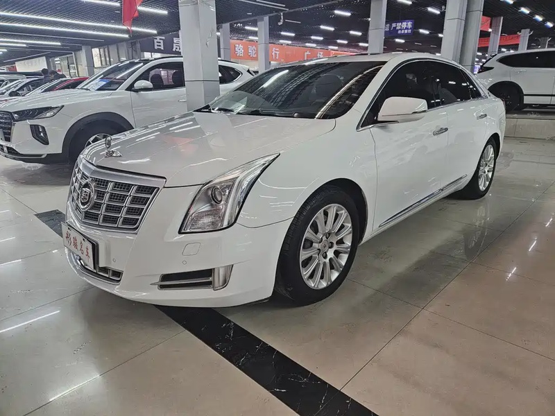 Cadillac XTS
