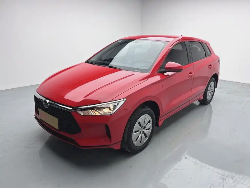 BYD e2