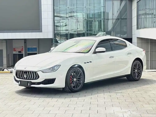 Maserati Ghibli 2021