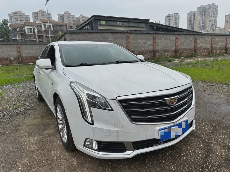 Cadillac XTS