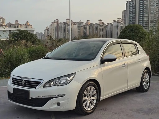 Peugeot 308 2015