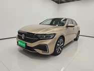 Volkswagen Passat 2022