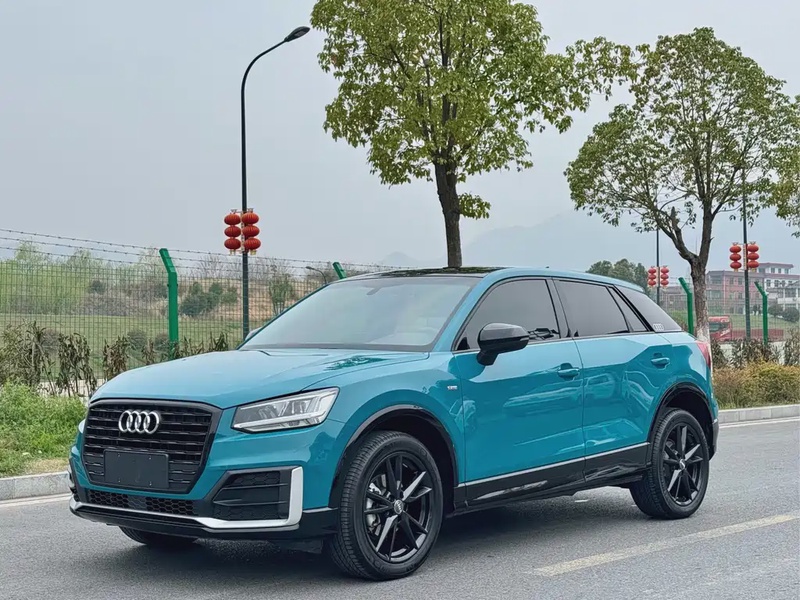 Audi Q2