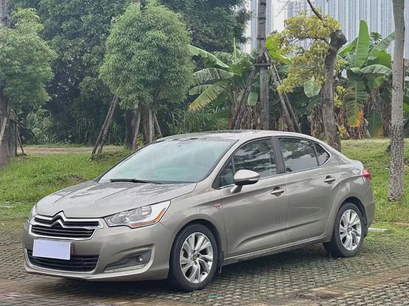 Citroen C4