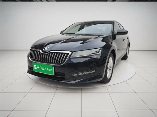 Skoda Superb 2021