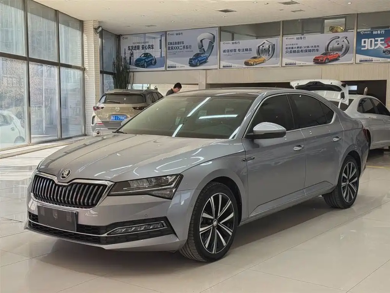 Skoda Superb
