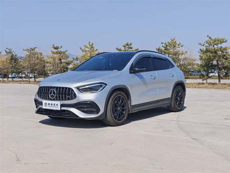 Mercedes-Benz GLA-Class