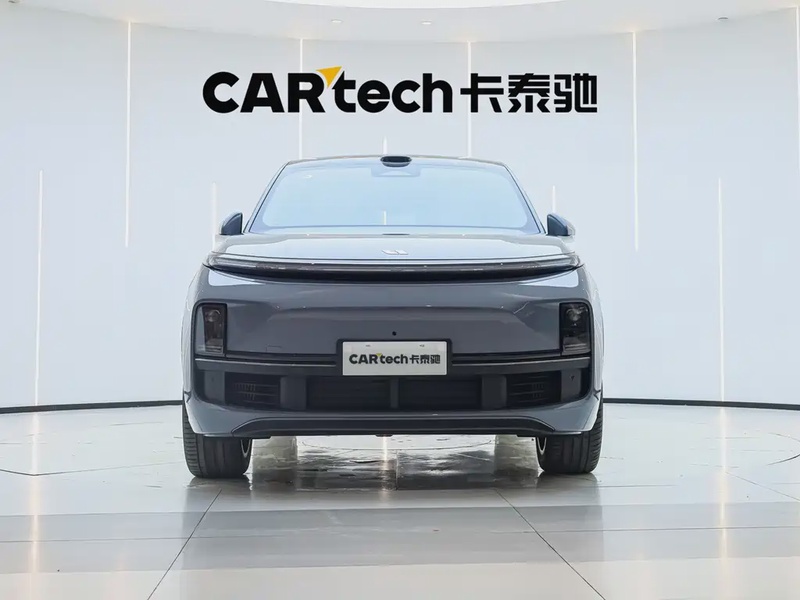 Li Auto L8