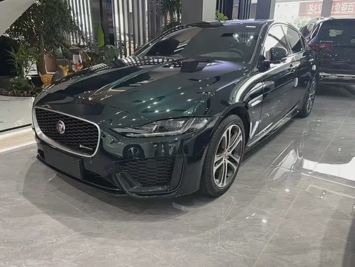 Jaguar XE 2022