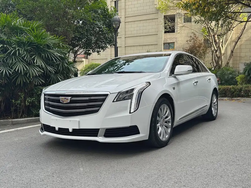 Cadillac XTS