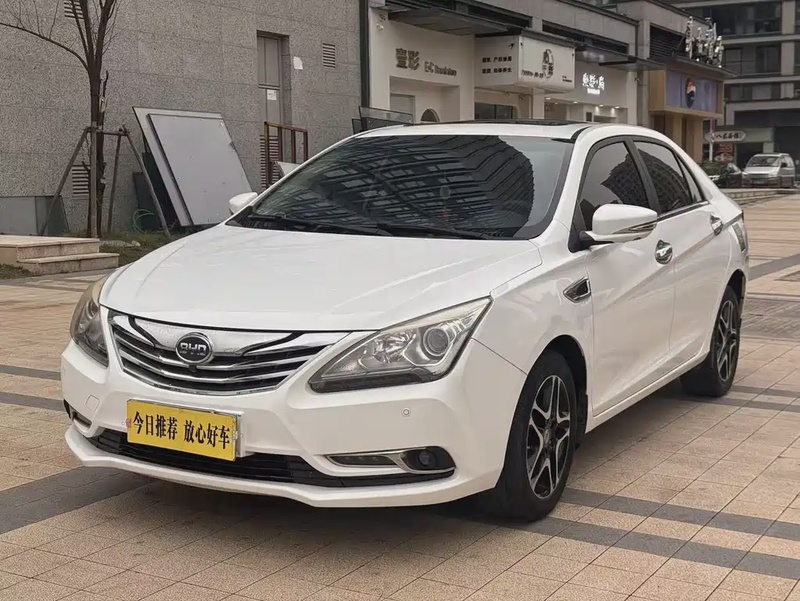 BYD G5