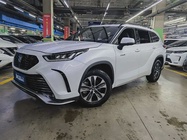 Toyota Crown Kluger 2024