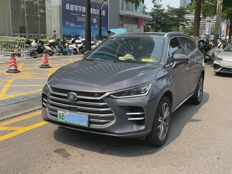 BYD Tang