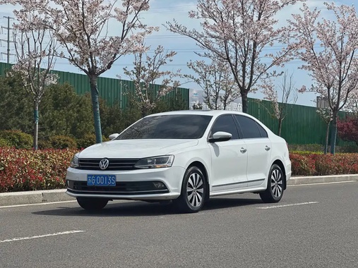 Volkswagen Sagitar 2019