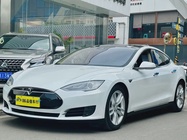 Tesla Model S 2016