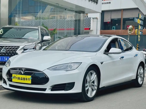 Tesla Model S 2016