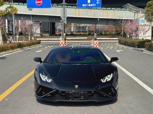 Lamborghini Huracan 2023