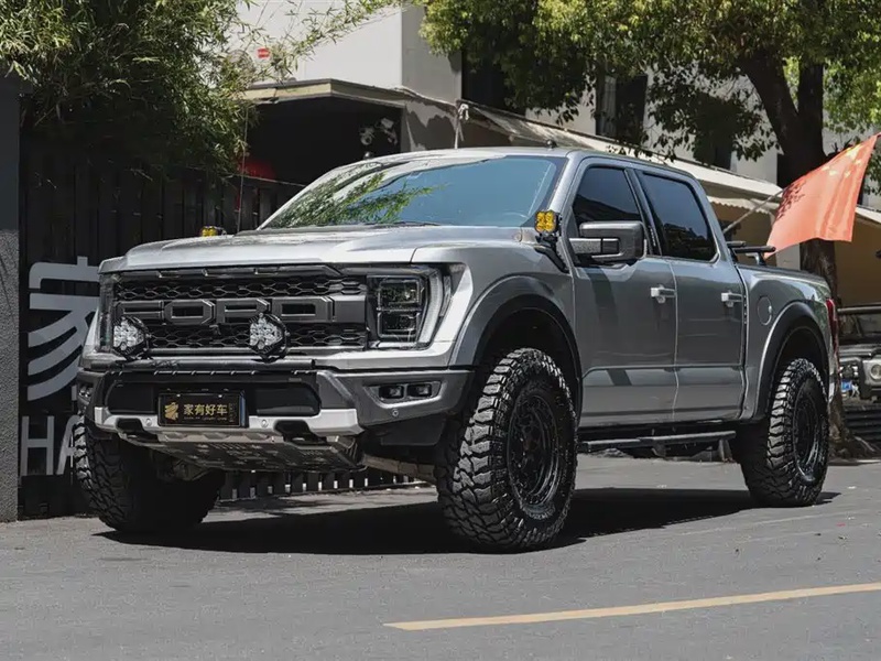 Ford F-150 Raptor