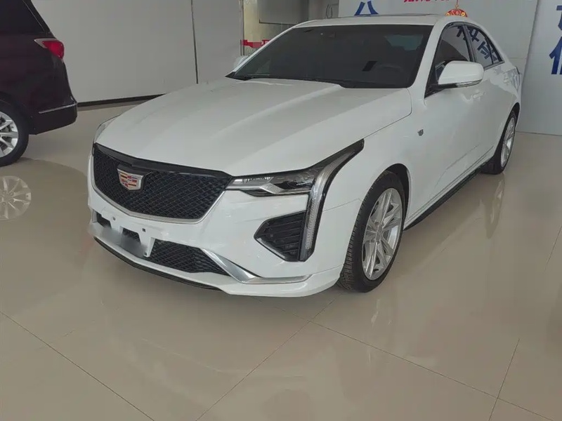 Cadillac CT4