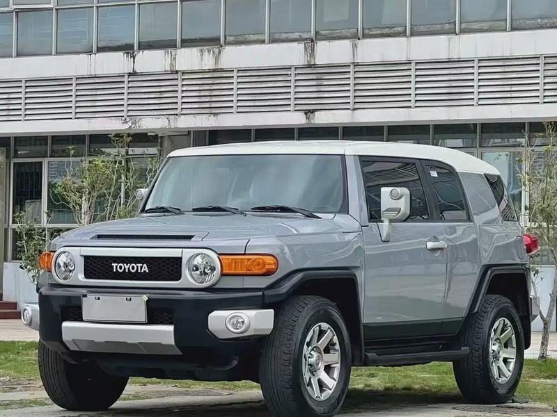 Toyota FJ Cruiser
