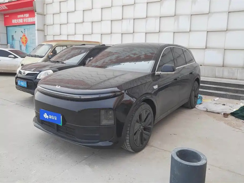 Li Auto L6