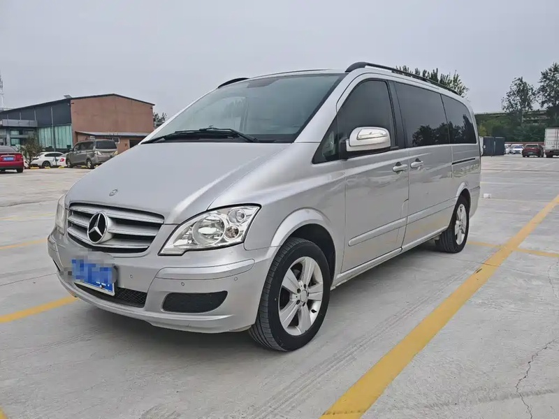 Mercedes-Benz Viano