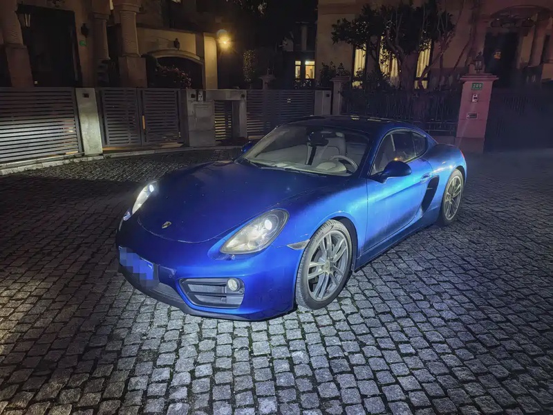 Porsche Cayman