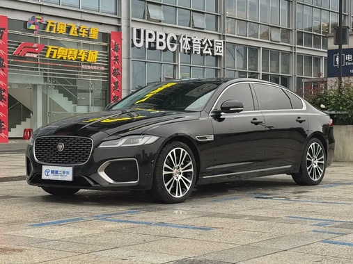 Jaguar XF 2024