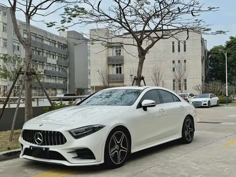 Mercedes-Benz CLS-Class