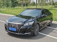 Toyota Crown 2019