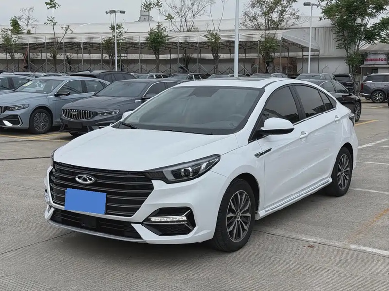 Chery Arrizo 5