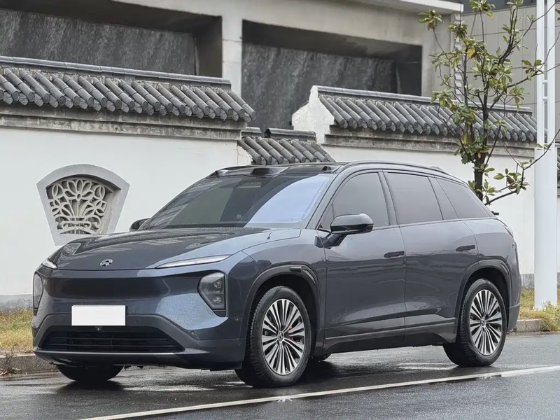 NIO ES7