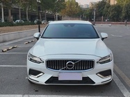 Volvo S60 2022