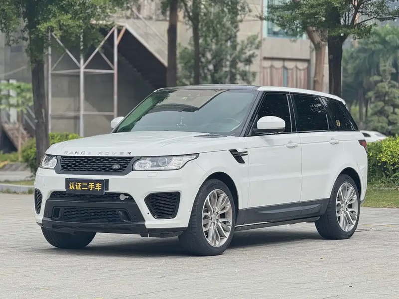 Land Rover Sport