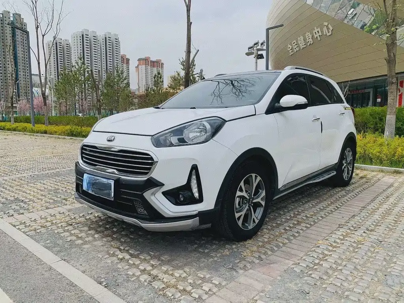Kia KX3