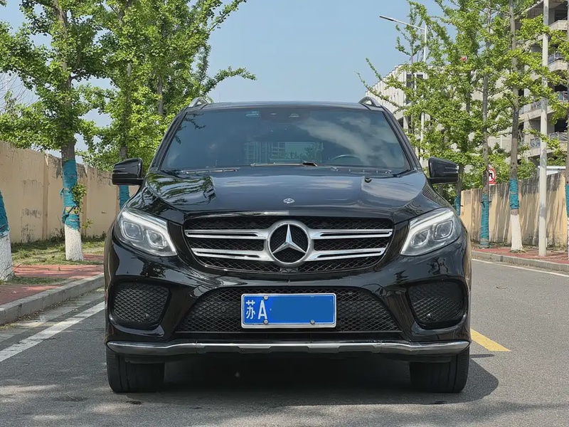Mercedes-Benz GLE-Class