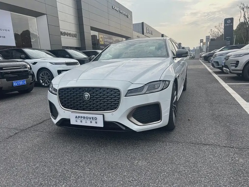 Jaguar XF 2024