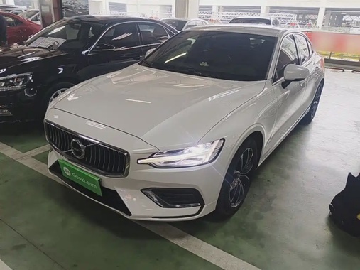 Volvo S60 2021