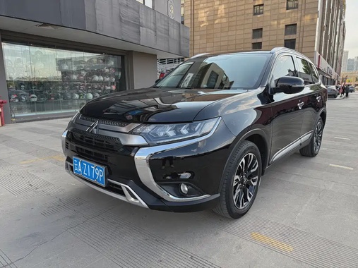 Mitsubishi Outlander 2021