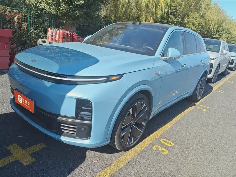 Li Auto L7