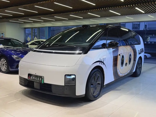 Li Auto MEGA 2024