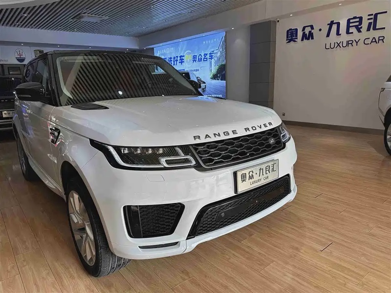 Land Rover Sport